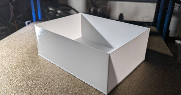 semplice scatola vaso modalità dervpool Scarica gratuito stl modello printablescom 3d Modelli passatempo creatori organizzatori veloce vasemode 3d print model - Mito3D