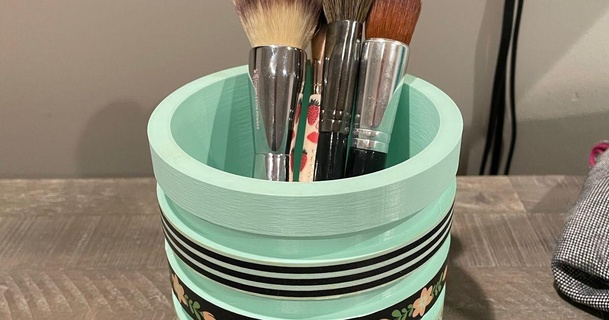 container cosmetics brushes daniel download free stl model printablescom 3d models household bedroom makeup makeupbrush makeupholder 3d print model - Mito3D