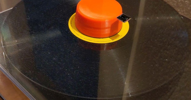 ultimativ Vinyl Gewicht 100 Gramm Münzen erforderlich Boss download frei stl Modell Printablescom 3d Modelle Gadgets Audio Aufzeichnung Abspielgerät schallplatte 3d print model - Mito3D
