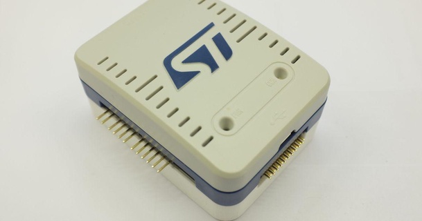stlink v3 cubierta carcasa funda micrófono descargar gratis stl modelo imprimiblescom 3d modelos aprendizaje Ingenieria programador stm32 stmicroelectronics 3d print model - Mito3D