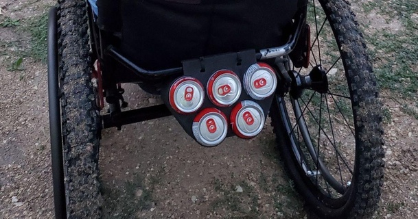 silla ruedas bebida soporte trato rueda descargar gratis stl modelo imprimiblescom 3d modelos impresoras accesorios cerveza productores beber bebedor 3d print model - Mito3D