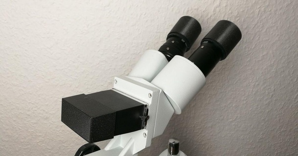 schnell Stereo Mikroskop Staub Abdeckungen Wahnsinniger Druide download frei stl Modell Printablescom 3d Modelle Gadgets Startseite Mantel 3d print model - Mito3D