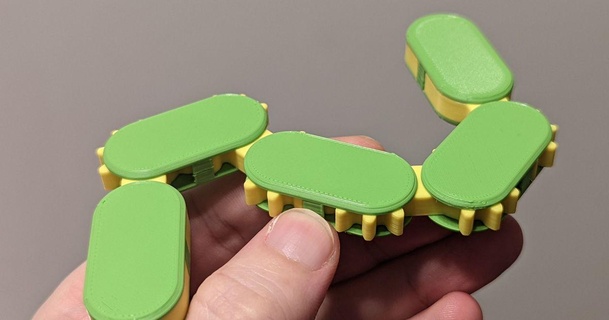 orienté agiter serpent kriswillcode Télécharger libre stl modèle imprimablescom 3d modèles jouets Jeux bâtiment jouet agitation équipement impression rapide 3d print model - Mito3D