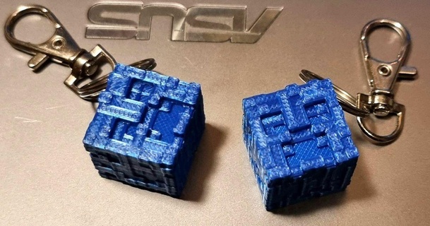 Minecraft rampicante strutturato portachiavi tim Scarica gratuito stl modello printablescom 3d Modelli giocattoli Giochi 3d print model - Mito3D