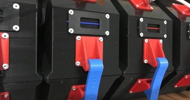 filamento placa color llaves inglesas carrete fabricante descargar gratis stl modelo imprimiblescom 3d modelos impresoras accesorios titular portabobinas 3d print model - Mito3D