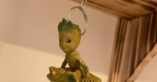 baby groot keychain base existence download free stl model printablescom 3d models toys & games action figures statues babygroot guardiansofthegalaxy marvelcomics 3d print model - Mito3D