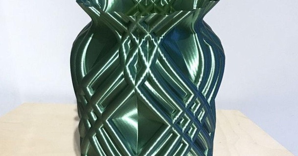 doux vase brithawkes Télécharger libre stl modèle imprimablescom 3d modèles Ménage décor easyprint spirale vasemode 3d print model - Mito3D