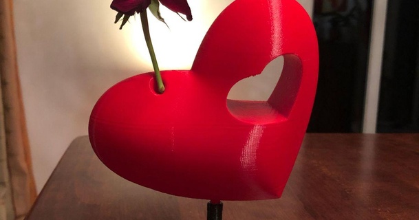san valentin corazón carta amor rojo Rosa bruno Alemania descargar gratis stl modelo imprimiblescom 3d modelos Arte diseño esculturas maceta corazones 3d print model - Mito3D