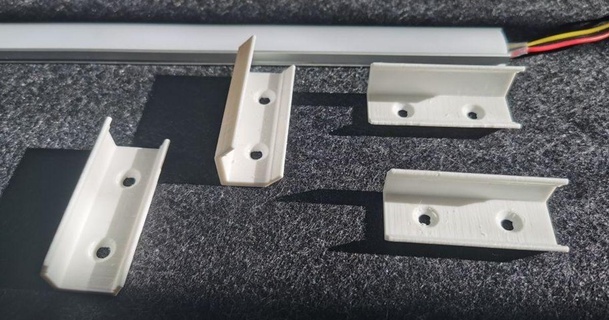 fissazione 30 45 led strip alluminio profilo oba Scarica gratuito stl modello printablescom 3d Modelli domestico Casa attrezzature in titolare supporto luce ledstrip 3d print model - Mito3D