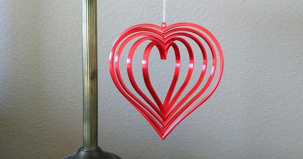 revolving heart dbideas download free stl model printablescom 3d models art & design designs happyvalentine heartvalentinesday valentine valentinesdaygifts 3d print model - Mito3D