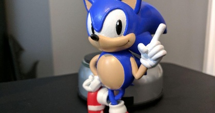 Sonic erizo logo caoscoretech descargar gratis stl modelo imprimiblescom 3d modelos juguetes juegos acción cifras estatuas personaje figura manía retro 3d print model - Mito3D