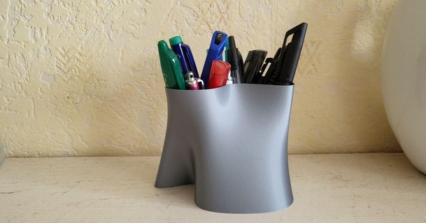 pot crayons ou vase mademan57 download free stl model printablescom 3d models art & design designs 3d print model - Mito3D