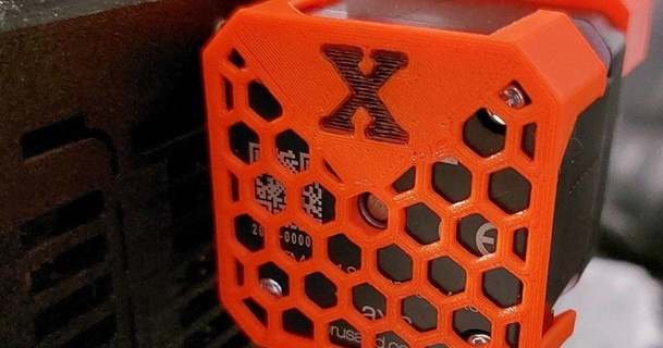 x axis güvenli bükme kablo kılavuz + varyantlar hafif indir Bedava stl model printablescom 3d modeller yazıcılar yükseltmeler tutucu xaxis örtmek kılıf stepper step motor 3d print model - Mito3D