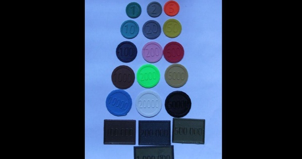 Eton rubato Giochi impostato monete tavolo Jolly Scarica gratuito stl modello printablescom 3d Modelli giocattoli tavola giochi 3d print model - Mito3D