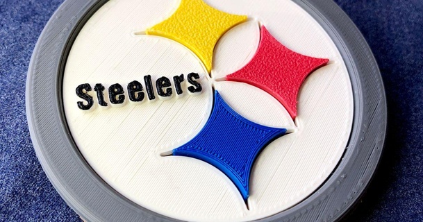 Pittsburgh Steelers logo dany Nchez indir Bedava stl model printablescom 3d modeller Sanat tasarım 2d tabaklar logolar Amerikan bardak altlığı altlıkları renk Coozie 3d print model - Mito3D