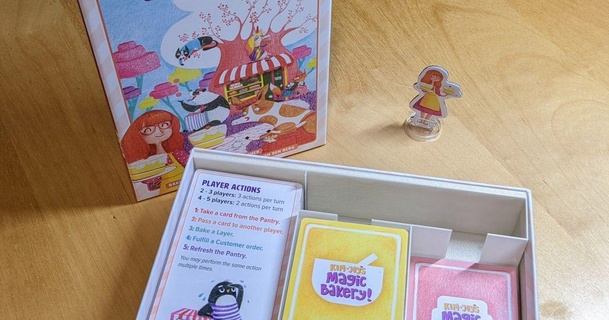 kim joy's magia panadería mangas tarjeta insertar axion descargar gratis stl modelo imprimiblescom 3d modelos juguetes juegos tablero juego mesa inserto caja 3d print model - Mito3D