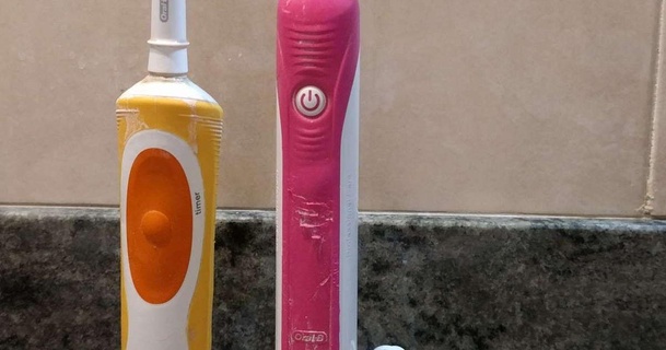 supporto orale spazzole ricariche piccola mano Scarica gratuito stl modello printablescom 3d Modelli domestico bagno spazzola oralb spazzolino 3d print model - Mito3D