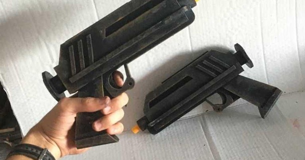 dc 17 blaster pistola réplicas baixar livre stl modelo printablescom 3d modelos fantasias acessórios adereços 3d print model - Mito3D