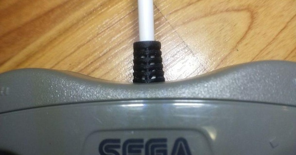 Sega Saturn Modell 2 Kabel Belastung Linderung top stoff hunde download frei stl Printablescom 3d Modelle Gadgets cablestrainrelief Regler segasaturn 3d print model - Mito3D