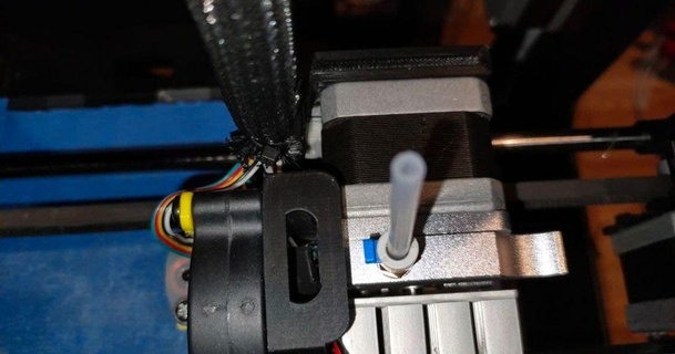 Replikator 2 Stepper Kabel Halter Unterstützung cjs9000 download frei stl Modell Printablescom 3d Modelle Drucker Upgrades Makerbot Motor montieren 3d print model - Mito3D