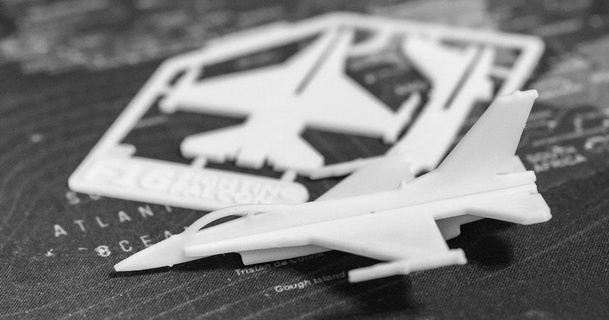 f16 combattimento falco kit carta nakozen Scarica gratuito stl modello printablescom 3d Modelli gadget aereo americano assemblaggio montaggio richiesto 3d print model - Mito3D