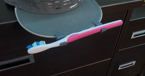 gorra cepillo dientes soporte tormenta descargar gratis stl modelo imprimiblescom 3d modelos casa baño fácil imprimir sombrero porta 3d print model - Mito3D