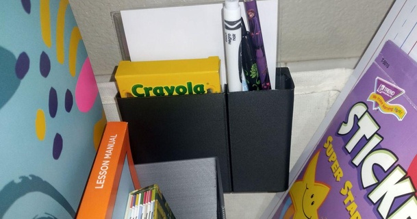 pendaison crayon boîte semi divisé reeder Télécharger libre stl modèle imprimablescom 3d modèles Ménage Bureau crayola 3d print model - Mito3D