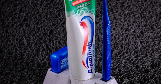toothbrush toothpaste floss holder kazi toad download free stl model printablescom 3d models household bathroom toothbrushholder 3d print model - Mito3D