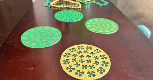 st patricks clover coaster perfuzion download free stl model printablescom 3d models household decor 3d print model - Mito3D