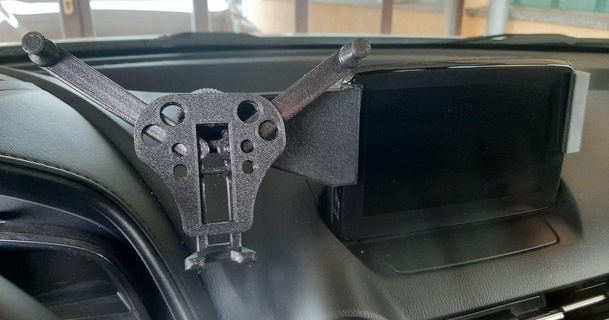 Mazda Görüntüle seyyar Kulp destek cx3 durmadan indir Bedava stl model printablescom 3d modeller gadget'lar taşınabilir cihazlar telefon akıllı tutucusu mazdamx3 3d print model - Mito3D