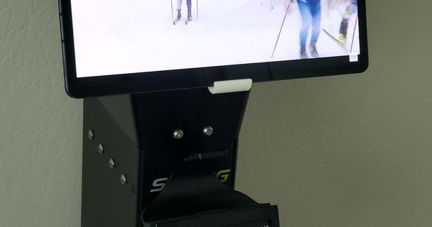 concept2 esquiador tableta soporte descargar gratis stl modelo imprimiblescom 3d modelos Deportes aire libre interior 3d print model - Mito3D