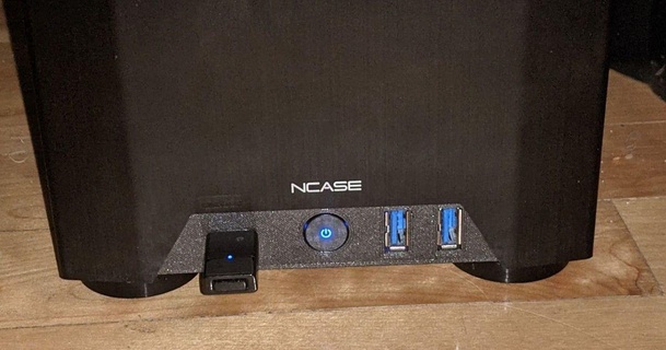 ncase m1 v3 panneau USB mod Jemison Télécharger libre stl modèle imprimablescom 3d modèles gadgets ordinateurs sffpc 3d print model - Mito3D