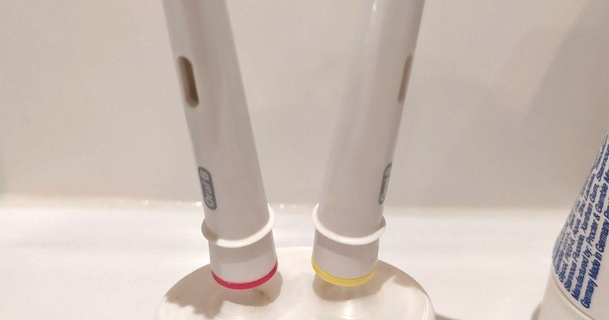 oral b elétrico escova dente cabeça ficar pé faça baixar livre stl modelo printablescom 3d modelos cuidados saúde médico Ferramentas B bucal boca 3d print model - Mito3D