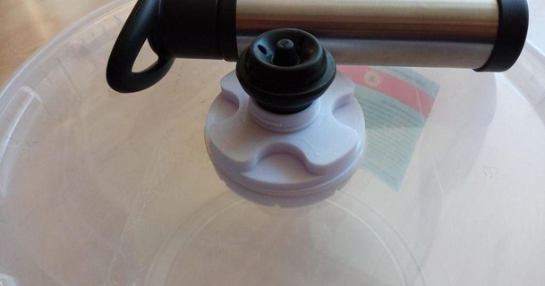 vacuum wine saver cork valve adapter b3n3d1k7 download free stl model printablescom 3d models hobby & makers ideas 3d print model - Mito3D