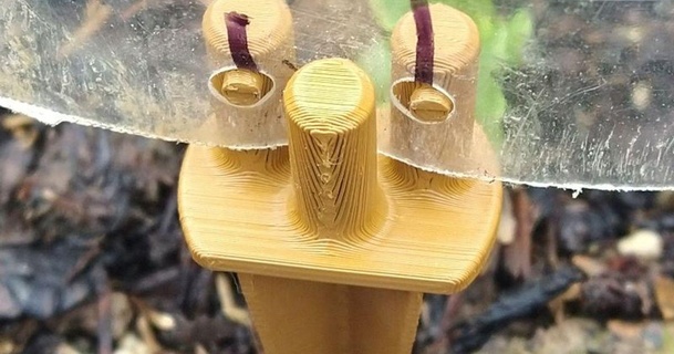 llave campana cristal clavija versión 21 minisumo descargar gratis stl modelo imprimiblescom 3d modelos casa aire libre jardín invernadero planta maceta proteccion 3d print model - Mito3D