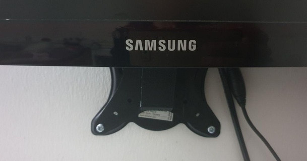 Samsung syncmaster s24b350 vesa montar adaptador Calipé monitor soporte 3d print model - Mito3D