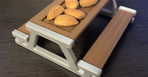 chipmunk picnic table tperronedesign mk3 mini 3d print model - Mito3D