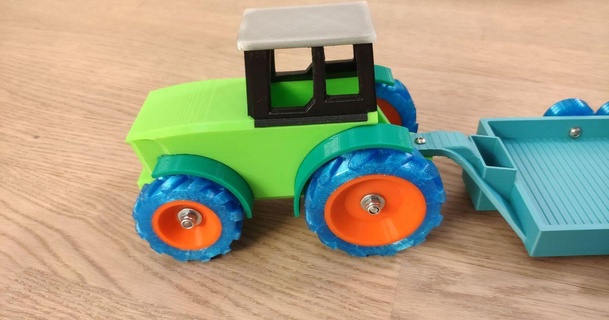 John Deere trator reboque remixar Farnsworth brinquedos 3d print model - Mito3D