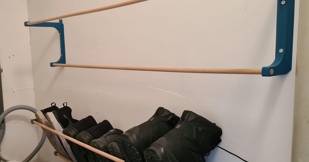 shoe rack wall mounted fits prusa mini pascal mk3s shoerack shoes 3d print model - Mito3D