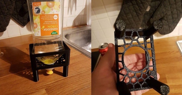 lavastoviglie fluido titolare supporto cucina dispari bottiglie lato positivo folla 3D Modelli domestico bottiglia spugna sottosopra 3d print model - Mito3D