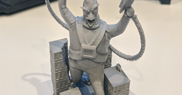 Roi tokyo espace manchot Procuration virtuellementjason 3D modèles jouets Jeux Extérieur monstre chose universelle kaiju 3d print model - Mito3D