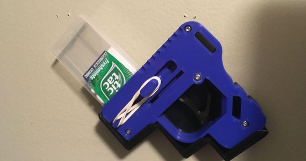 tic tac pistola v2 parete montare eclogiti 3D Modelli stampanti Accessori Wall Mount Tac tictacgun 3d print model - Mito3D