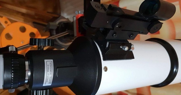 astronomia rosso punto finder titolare supporto rifrattore 80 400mm romano fischi 3D Modelli apprendimento fisica thingiverse telescopio astronomico reddotfinder 3d print model - Mito3D