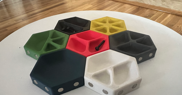 magnetic hexagonal parts bins deprintinator 3D Models Hobby & Makers Organizers hexagon screws hex tray 3d print model - Mito3D