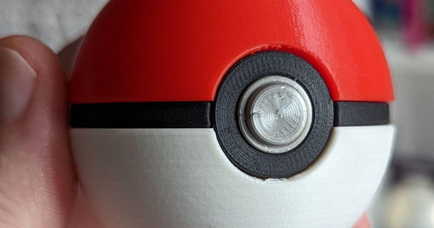 Pokémon poussée Balle kriswillcode 3D modèles costumes accessoires cosplay pokeball cosplayprop 3d print model - Mito3D