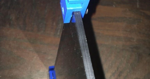 6mm plexiglass corner bracket rfbomb 3D Models Hobby & Makers Other Ideas thingiverse 3d print model - Mito3D