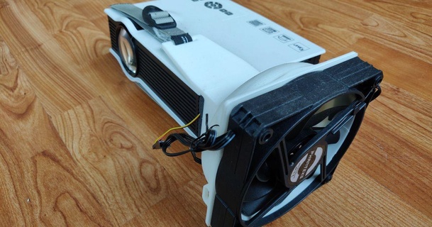 projektör soğutma hayran Yükselt g 3D modeller hobi yapımcılar elektronik Soğutucu fan fanı 3d print model - Mito3D