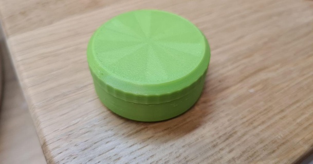 container threaded lid parametric mkosiedowski 3D Models Hobby & Makers Organizers box assortment jar 3d print model - Mito3D