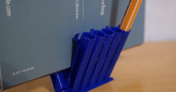light pencile holder finnley 3D Models Hobby & Makers Organizers 3d print model - Mito3D