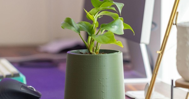 basit vazo zirve basra 3D modeller ev halkı dış mekan Bahçe ekici bitkiler Monstera 3d print model - Mito3D